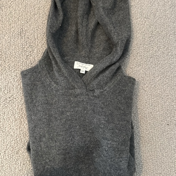 Rachel Riley Heritage Collection Cashmere Sweater - Picture 6 of 6